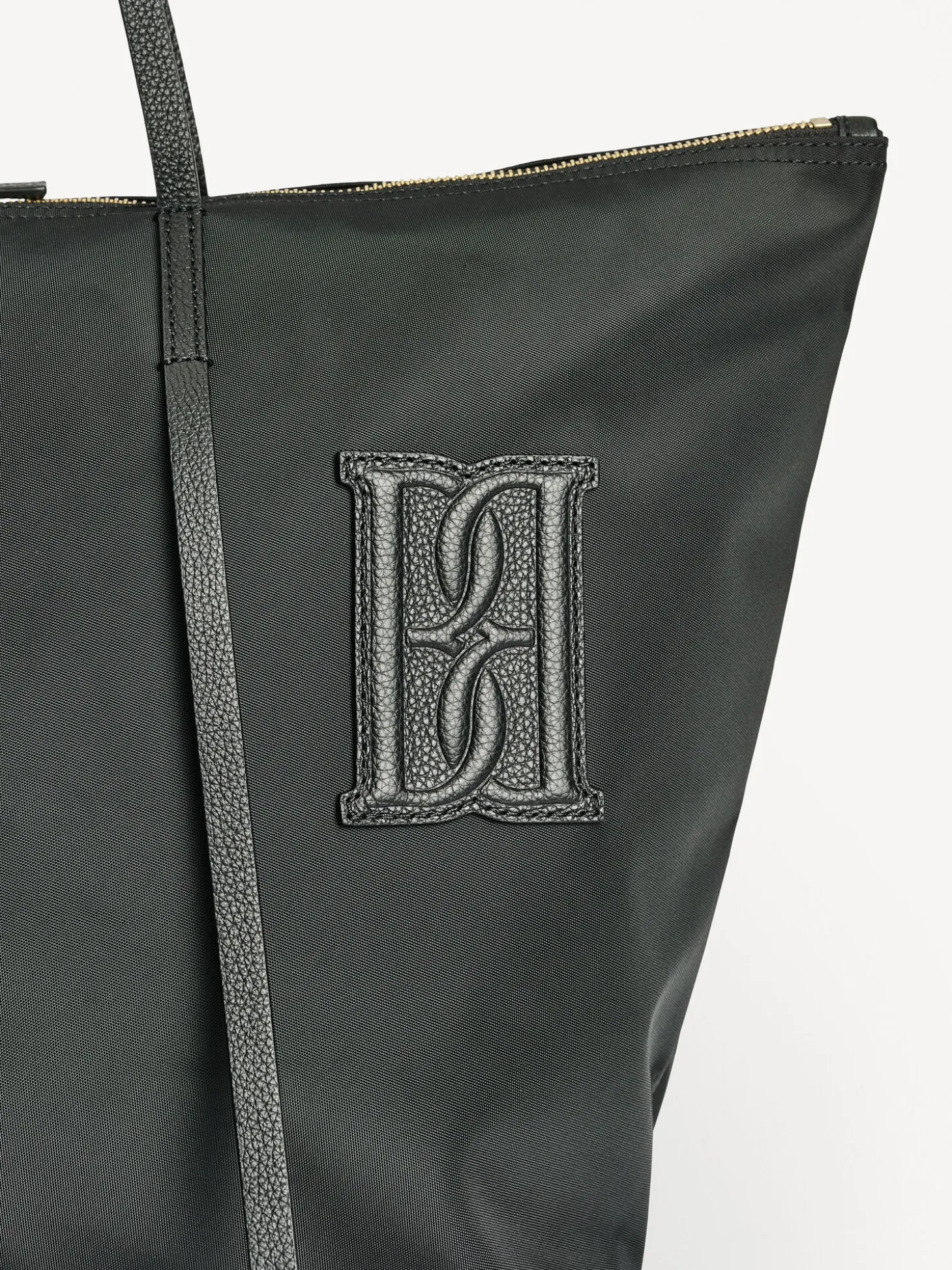 By Malene Birger Nabelle Tote^ Taschen