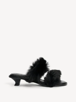 By Malene Birger Tianna Sandalen aus Schafsfell^ Schuhe